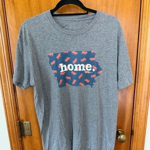 Iowa Tee- pig print
